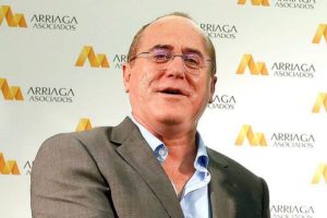 Multa de 6.000 euros a Arriaga Asociados por «mala fe» en una querella contra siete magistrados