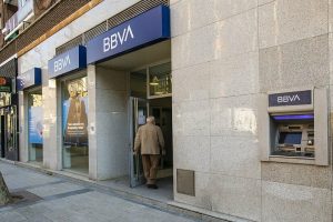 BBVA cerrará dos tercios de la red que le sobra en España